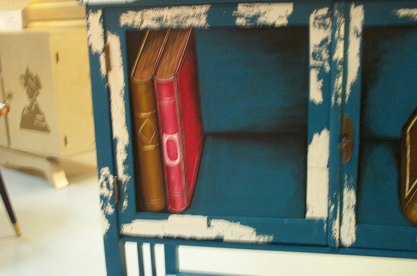 objects and furniture