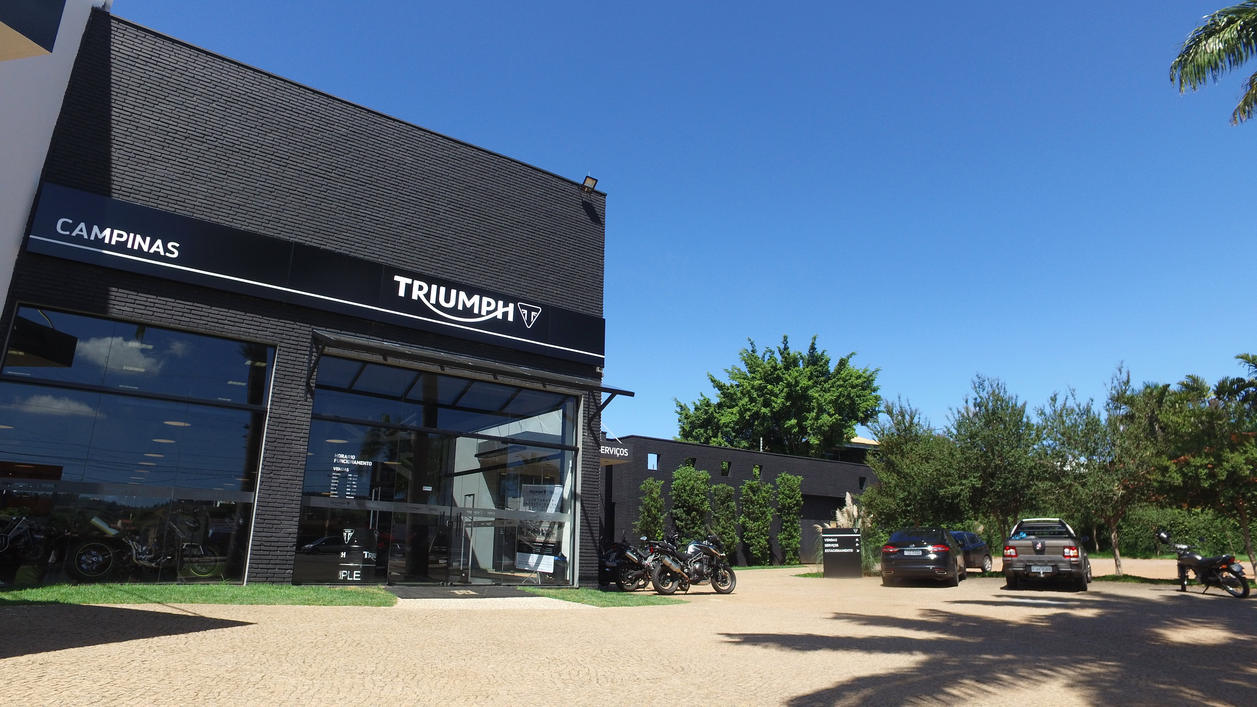 TRIUMPH MOTOCYCLES BRAZIL