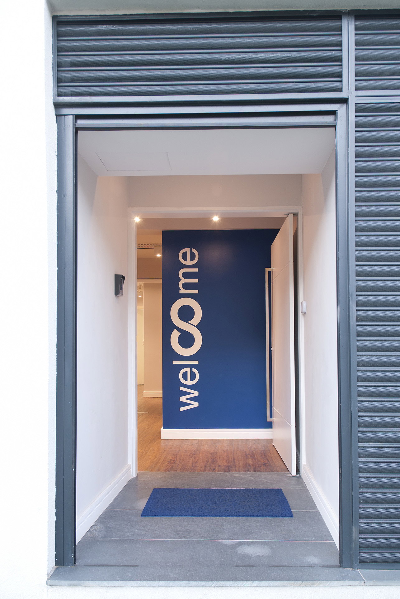 COMPACTA - Communication Agency