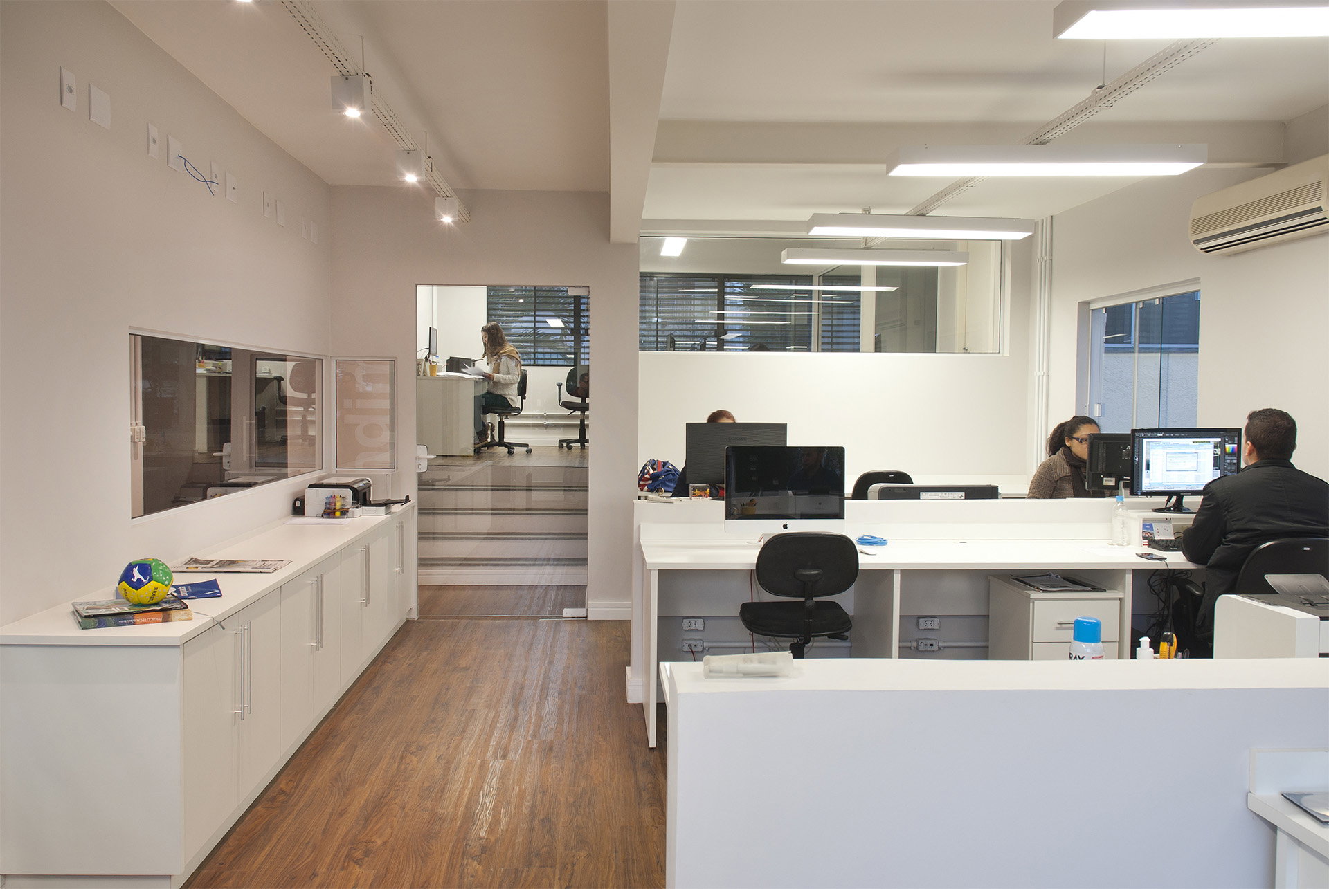 COMPACTA - Communication Agency