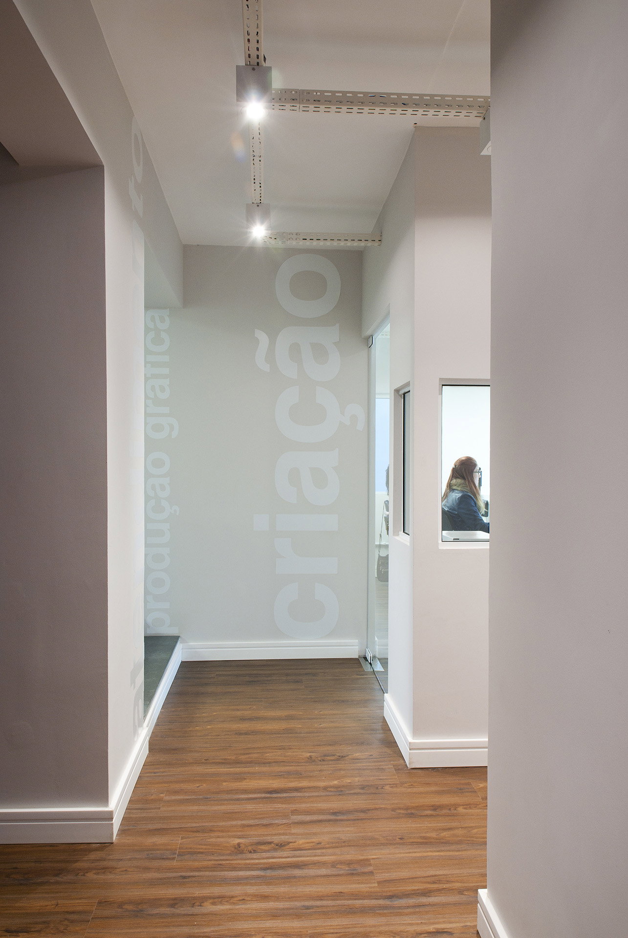 COMPACTA - Communication Agency