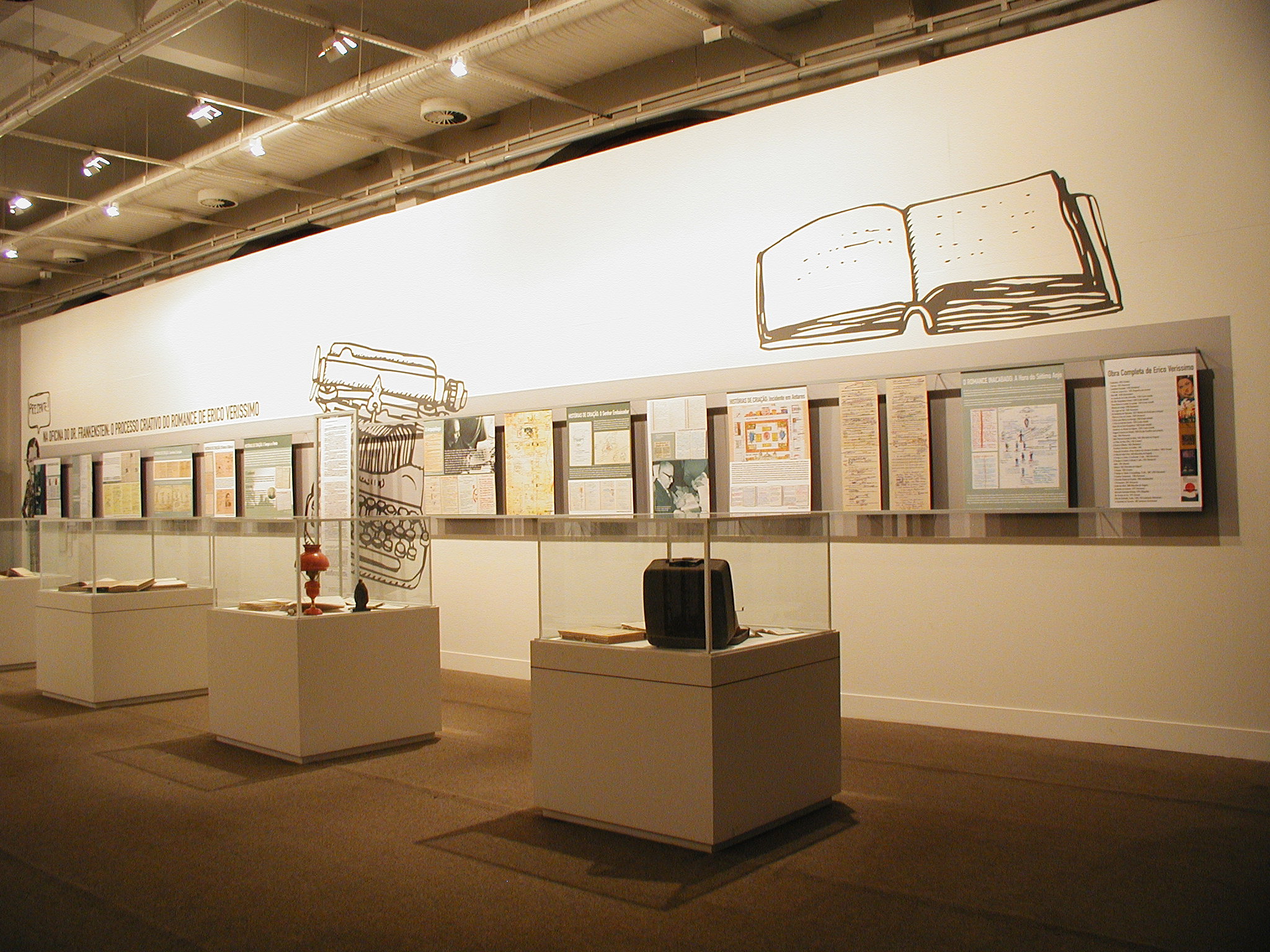 ERICO VERISSIMO - Portraits of a Whole Life