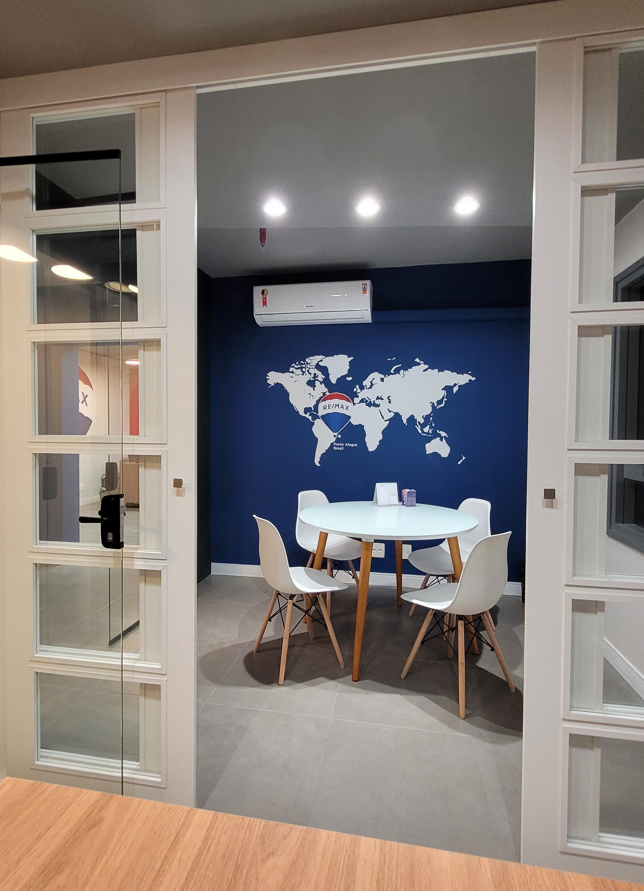 RE/MAX DONNO - Real Estate