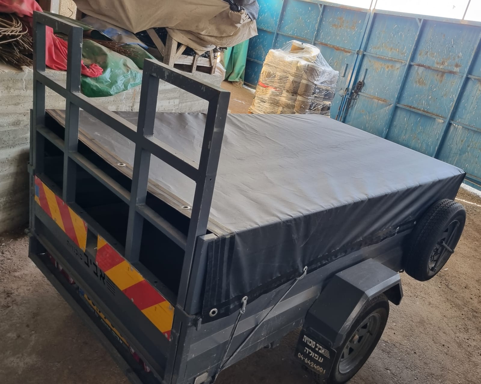 Tarpaulin products in a variety of customized colors