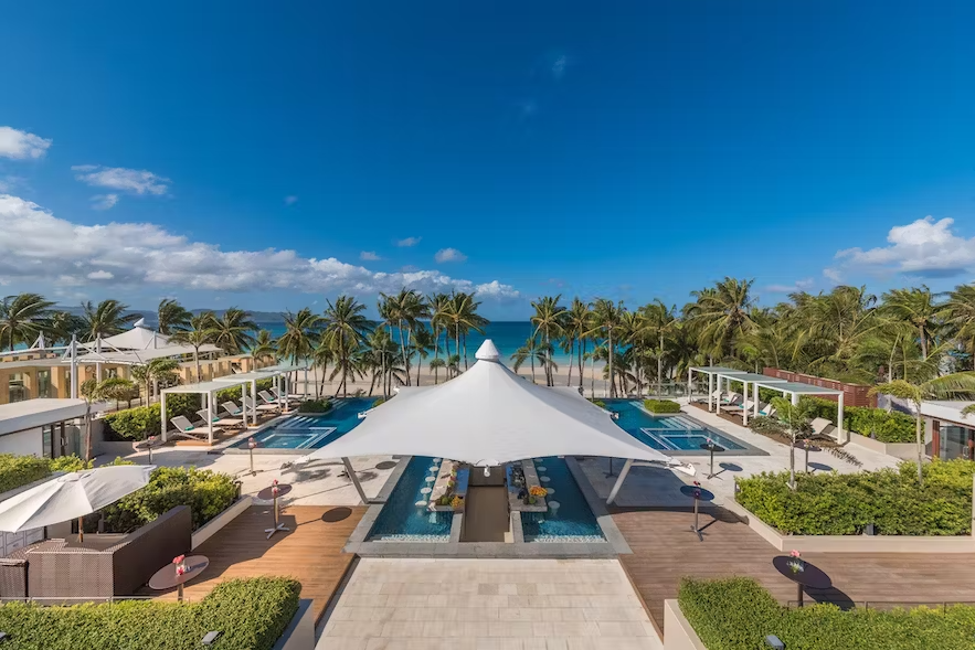 赫纳恩水晶金沙度假村池畔 赫纳恩水晶金沙度假村池畔